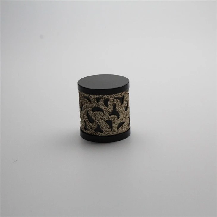 perfume bottle with cap