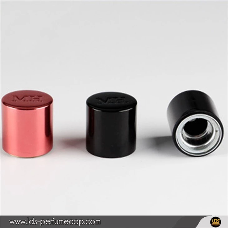 Aluminum Cap with magnet (1)